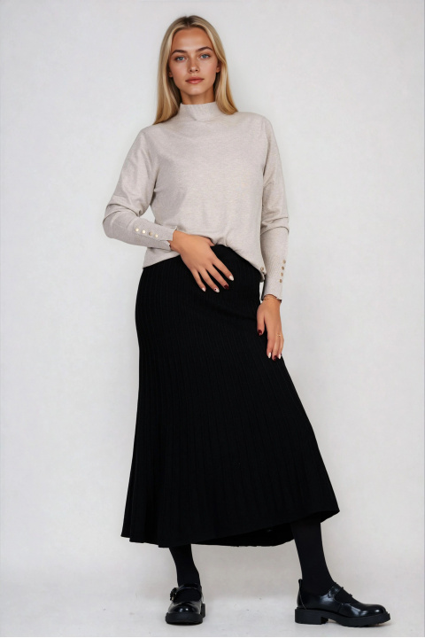 Черна пола от еластично фино плетиво с релефна текстура