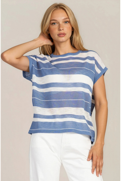 Дамска блуза ''Dragonfly'' в синьо-бяло райе от фино плетиво със свободен силует