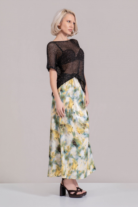 Дамска блуза от черно плетиво с ламе и класическо обло деколте