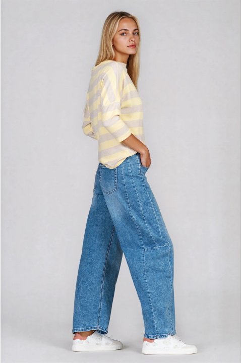 Дамска блуза от фино и меко плетиво с раиран принт в жълто и бежово