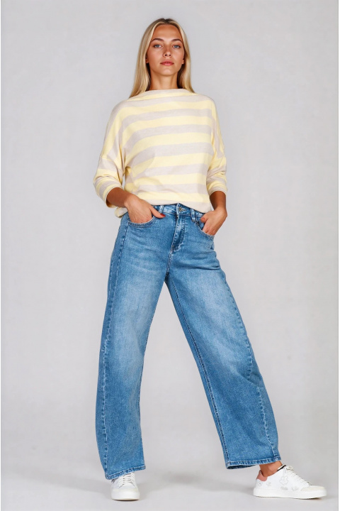 Дамска блуза от фино и меко плетиво с раиран принт в жълто и бежово