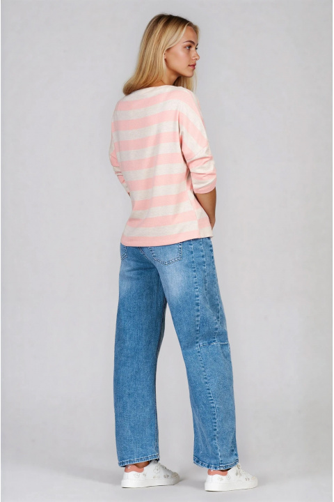 Дамска блуза от фино и меко плетиво с раиран принт в розово и бежово