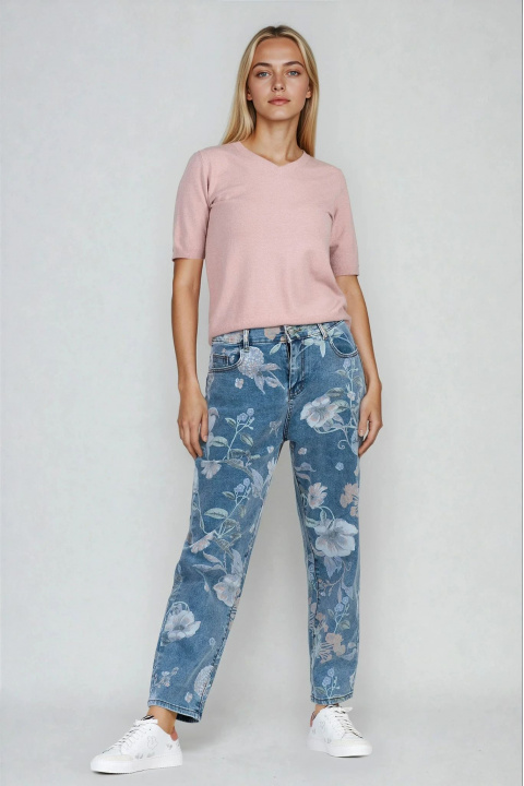 Дамска блуза от фино плетиво в розово с остро деколте и къс ръкав