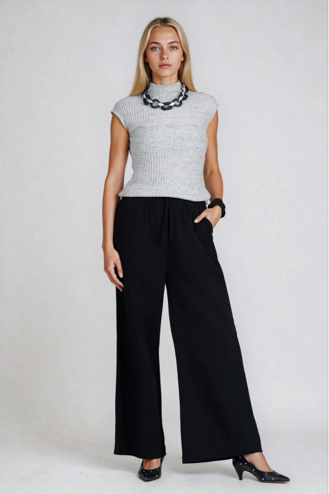 Дамска блуза от фино плетиво в сиво без ръкав с полу поло