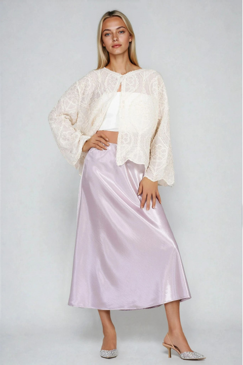 Дамска блуза от памук в цвят екрю с релефна бродерия и свободна кройка