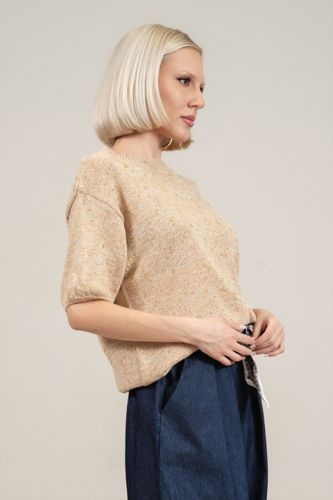 Дамска блуза от плетиво в бежово със златист ефект и обло деколте
