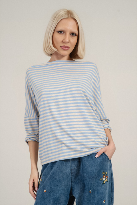 Дамска блуза от вискоза в синьо с бежово райе и свободна кройка