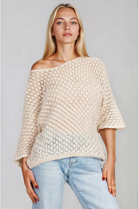 Дамска блуза в бежово със свободна кройка и едро петиво