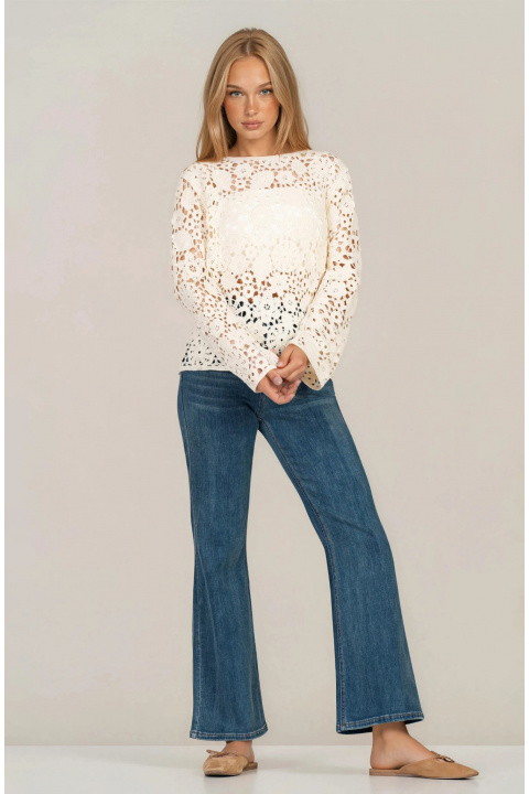 Дамска блуза в цвят екрю с плетена памучна дантела