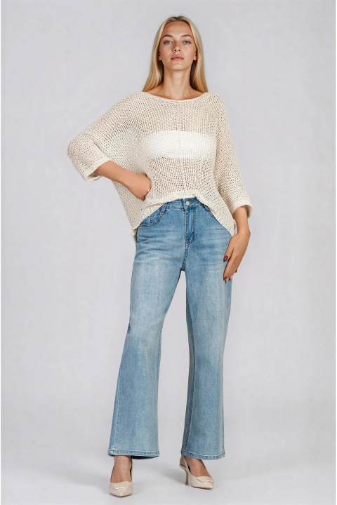 Дамска блуза в светлобежово от едро плетиво