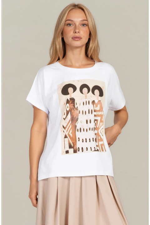 Дамска бяла тениска от памук с бежов артистичен принт