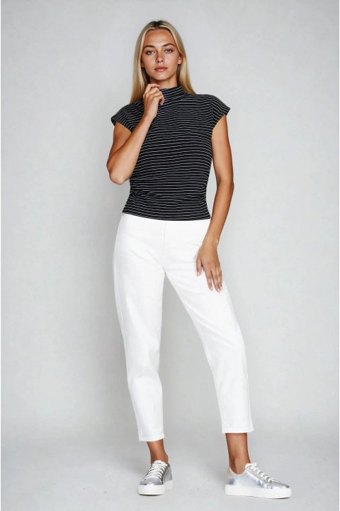 Дамска черна блуза с висока яка и бяло райе