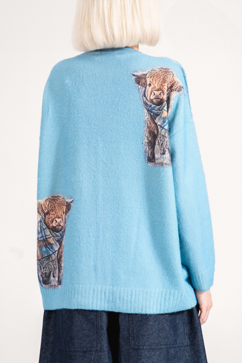 Дамска жилетка от меко плетиво в синьо с животински принт