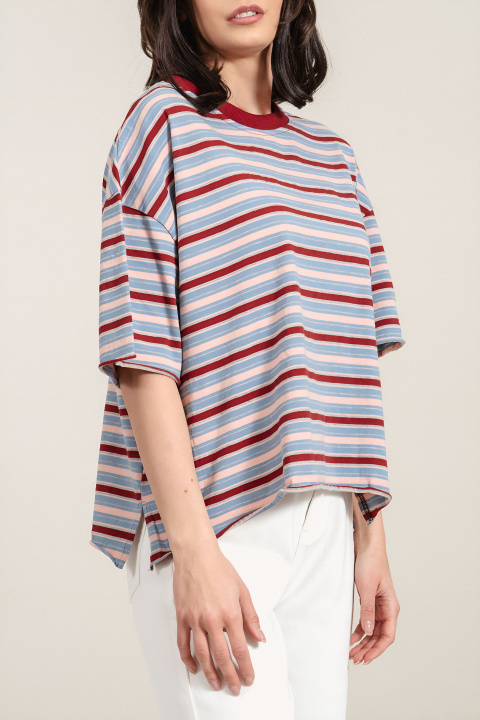 Дамска памучна тениска на райе в светлосиньо, розово и бордо