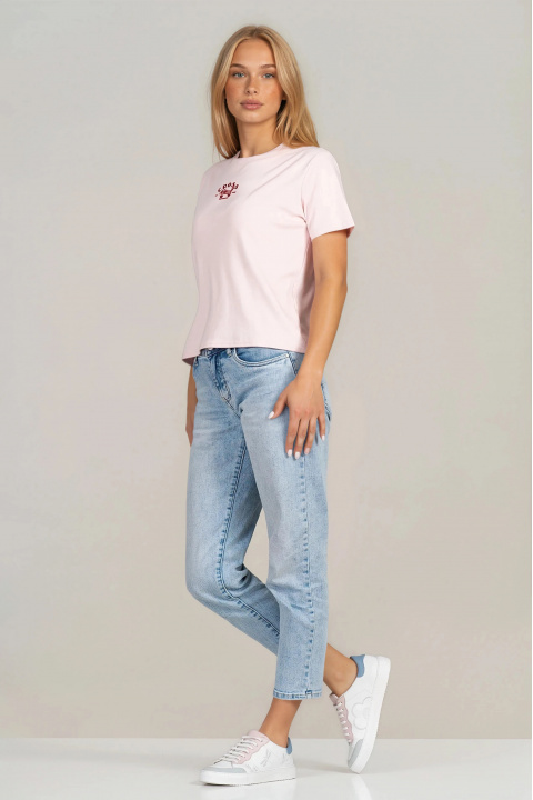 Дамска памучна тениска в розово с минималистична щампа с котка и надпис