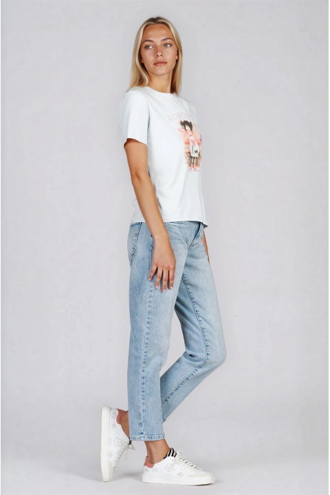 Дамска памучна тениска в светлосиньо с щампа и надпис