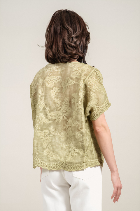 Дамска памучна туника в зелено с бродерия на цветя и пеперуди