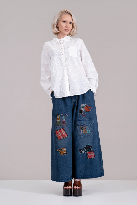 Дамска риза от памук с нежна бродерия и джоб