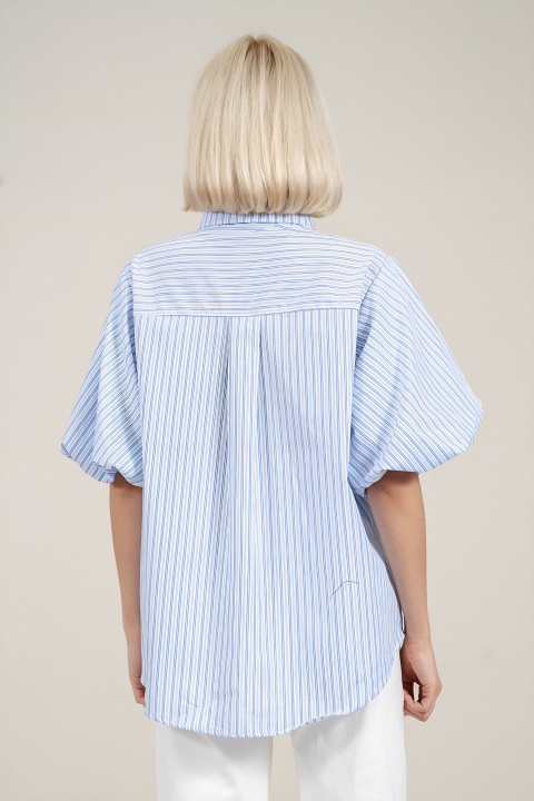 Дамска риза от памук в бяло със синьо и сребристо райе