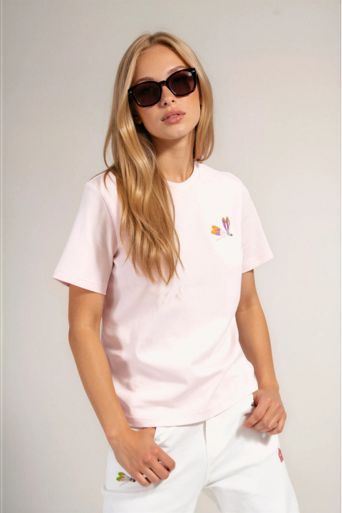 Дамска тениска ''Dragonfly'' от органичен памук в розово с бродирано водно конче