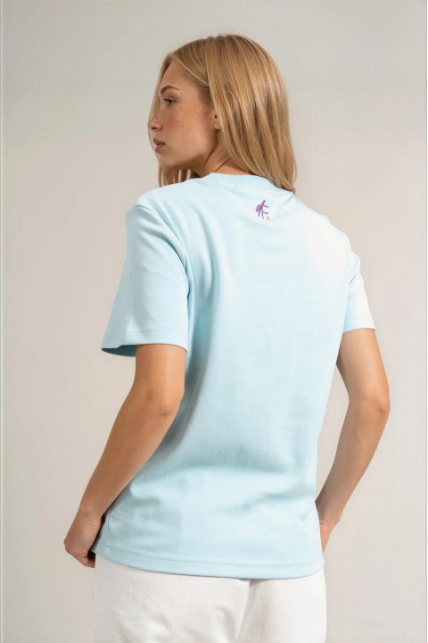 Дамска тениска ''Dragonfly'' от органичен памук в синьо с бродирано водно конче