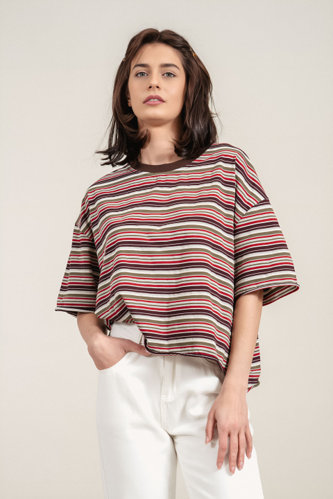 Дамска тениска от памук с раиран принт в кафяво, зелено, червенои сиво