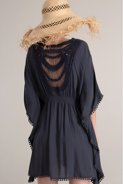 Дамска туника в цвят сив графит с бродерия на гърба и ластик в талията