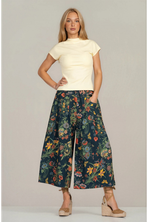 Дамски дънки от памук с флорален принт и ластик в талията