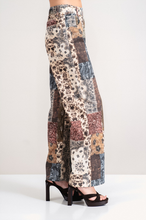 Дамски дънки с етно принт в бордо и бежово с ластик в талията