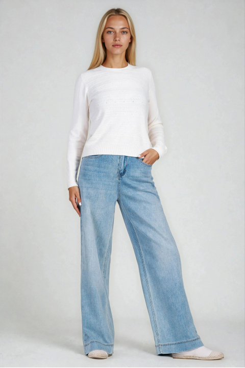 Дамски ултра еластични дънки в светлосин цвят с широк крачол