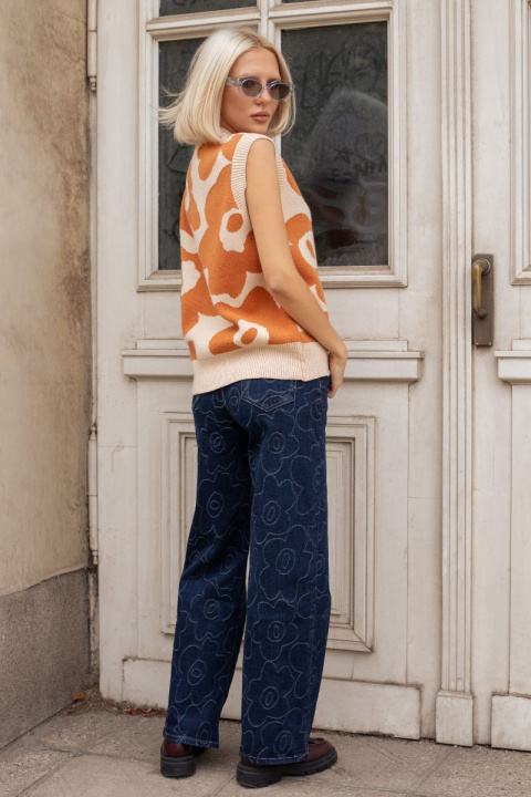 Дамски елек ''Dragonfly'' от фино плетиво с оранжев флорален принт