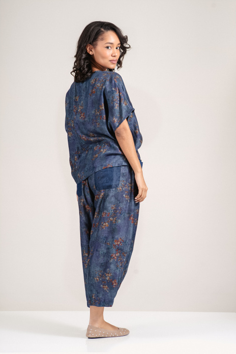 Дамски комплект от памук в син деним с флорален принт и еластична талия