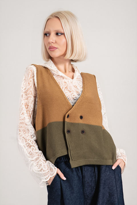 Дамски плетен елек в кафяво и зелено