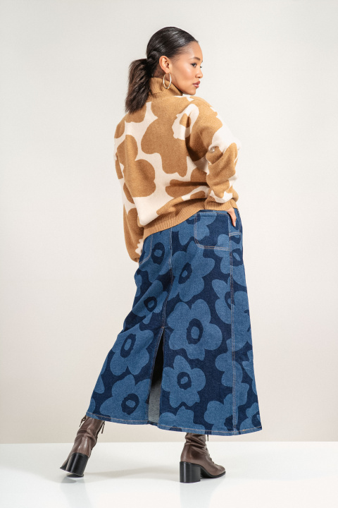 Дамски плетен пуловер