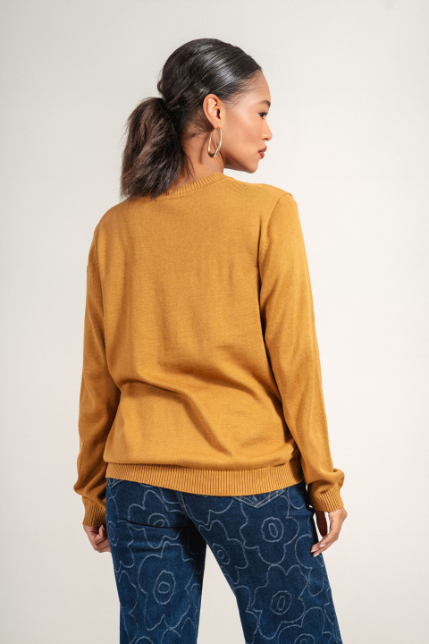 Дамски пуловер от фино плетиво в цвят горчица с щампа ваза и цветя