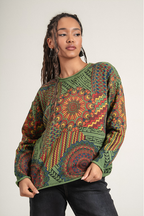 Дамски пуловер в зелено с принт цветни мандали