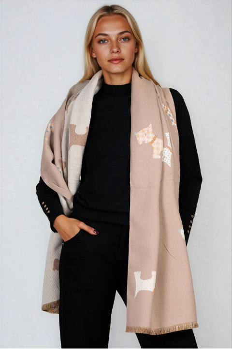 Дамски шал с вълна в бежово с принт кучета
