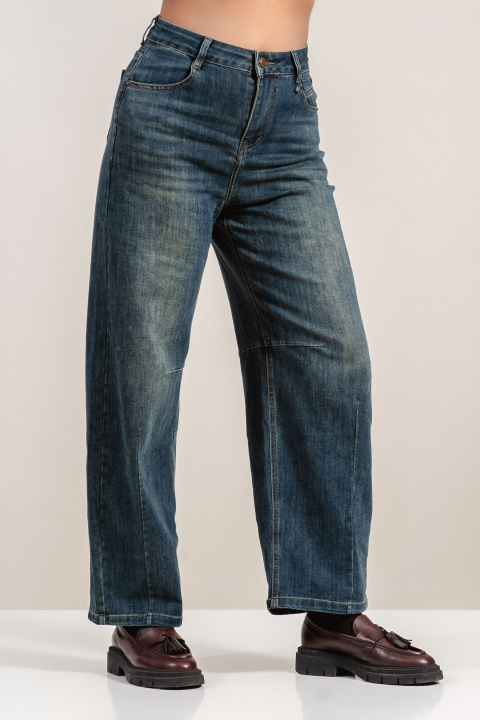 Дамски широки дънки със синьо винтидж избелване