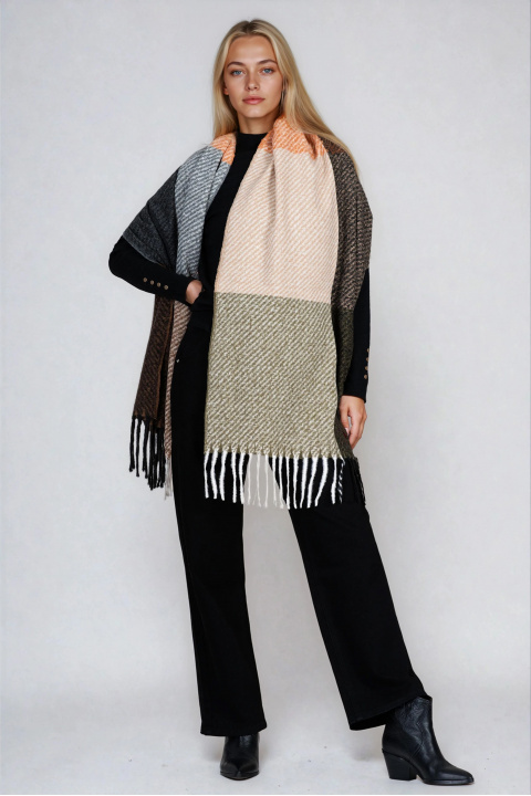 Дамски зимен шал с цветни правоъгълници в сиво,оранжево, бежово и кафяво