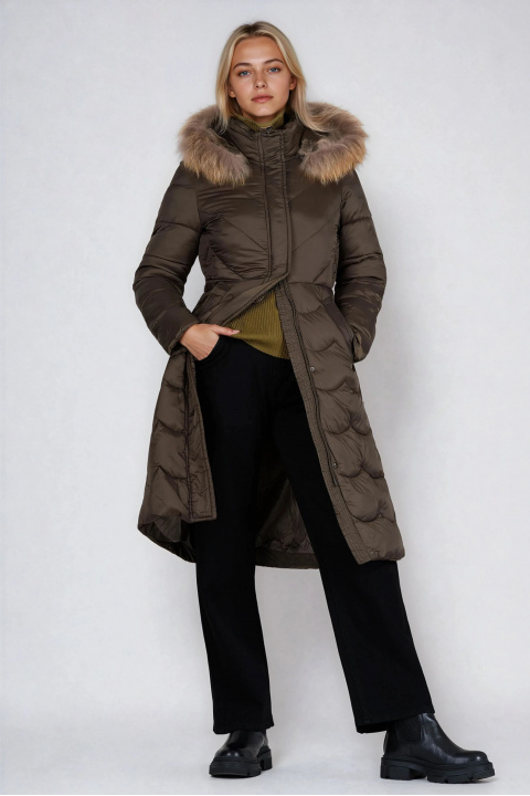 Дамско дълго яке в цвят милитъри с естествен пух на качулката