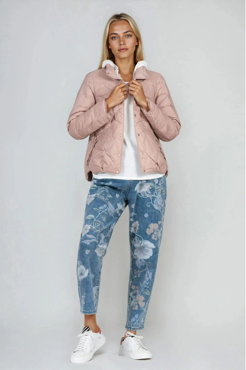 Дамско капитонирано яке в цвят пудра и тик-так закопчаване