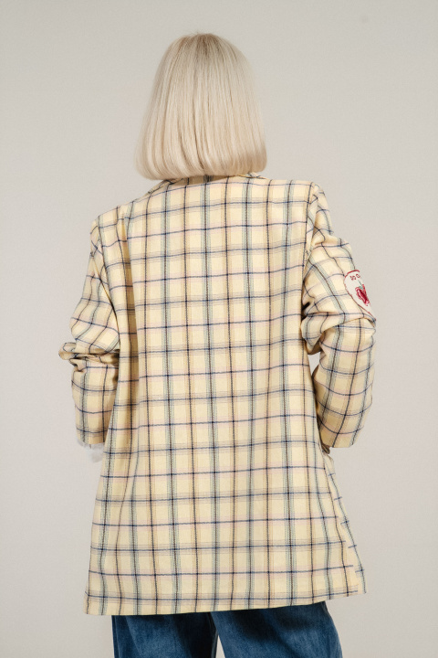 Дамско класическо сако в светложълто с кариран принт и бродирани детайли