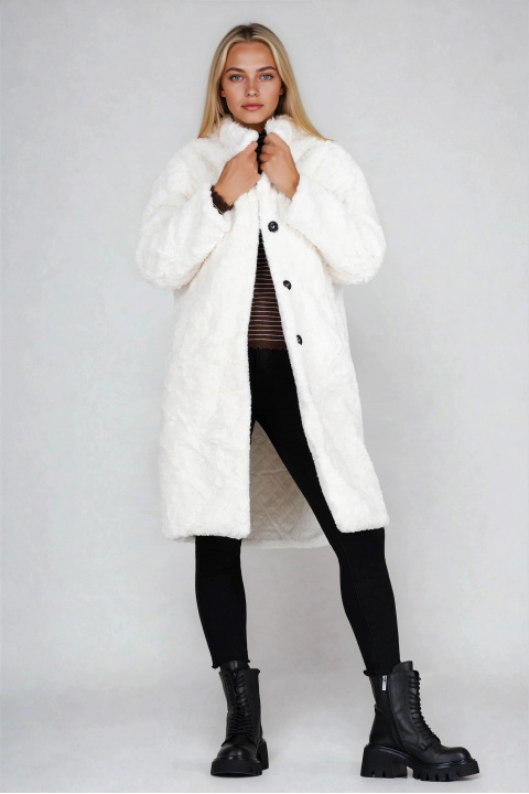 Дамско меко пухено палто в бяло