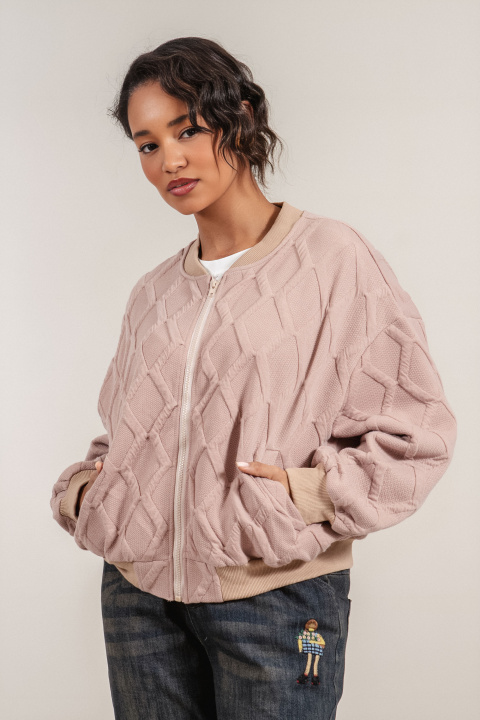 Дамско плетено яке от памук в бежово с релефна текстура
