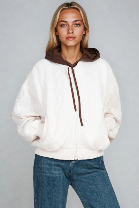 Дамско плетено яке от памук в цвят ванилия с релефна текстура