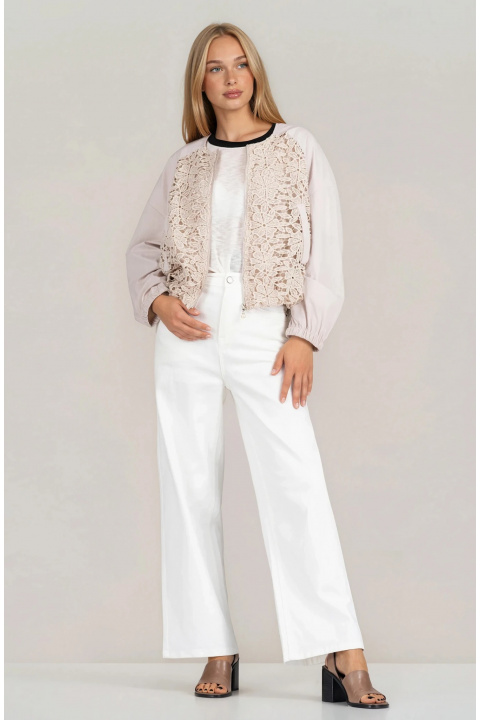 Дамско яке с декоративна дантела в светлобежово с цип и свободна кройка