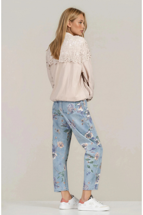 Дамско яке с флорална дантела в светлобежово с връзки за пристягане