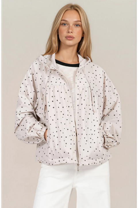 Дамско яке с качулка и връзки в светлобежово със ситен флорален десен