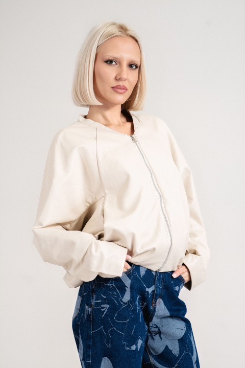 Дамско яке в светлобежово от мека еко кожа