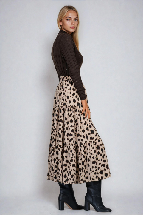 Дълга пола в бежово с намачкан ефект и леопардов принт
